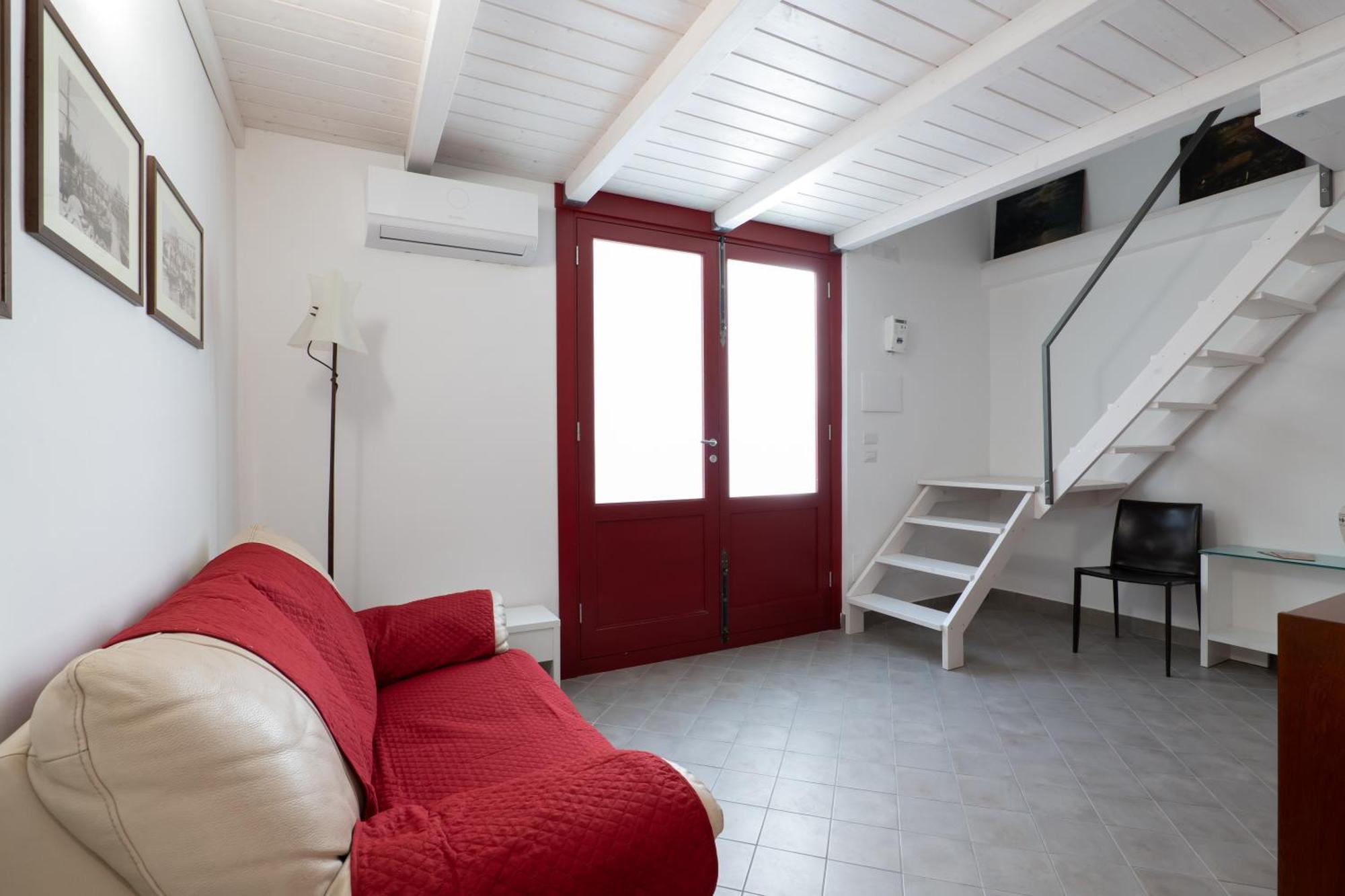 Woodenloft14 Apartment Катания Екстериор снимка